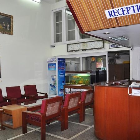 Fortune Hotel Mandalay Exterior foto